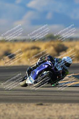 media/Dec-07-2024-CVMA (Sat) [[21c5f1ef85]]/Race 12-Supersport Middleweight/